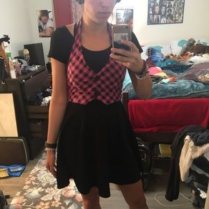 Halter style plaid vest SIZE SMALL